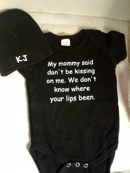 My mommy said no kisses set with name