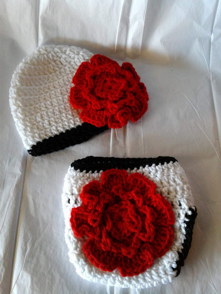 Crochet white, black and hot pink flower diaper set