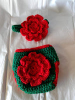 Crochet green and red flower diaper set